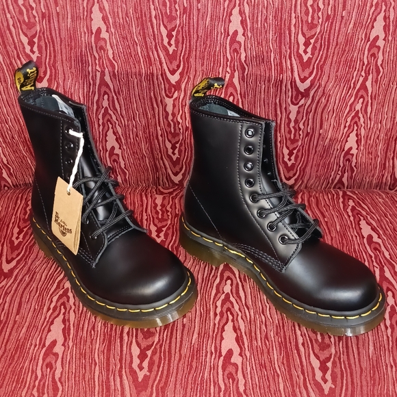 DR. MARTIN SMOOTH Black Leather Lace-Up Boots Children's Sz 5 UNISEX - Picture 1 of 15